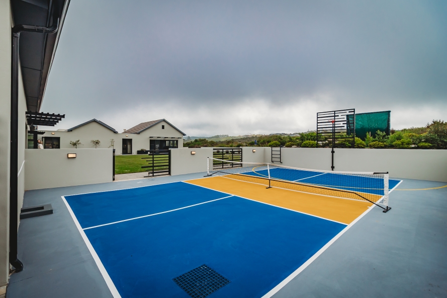 5 Bedroom Property for Sale in The Brink Eco Estate Western Cape